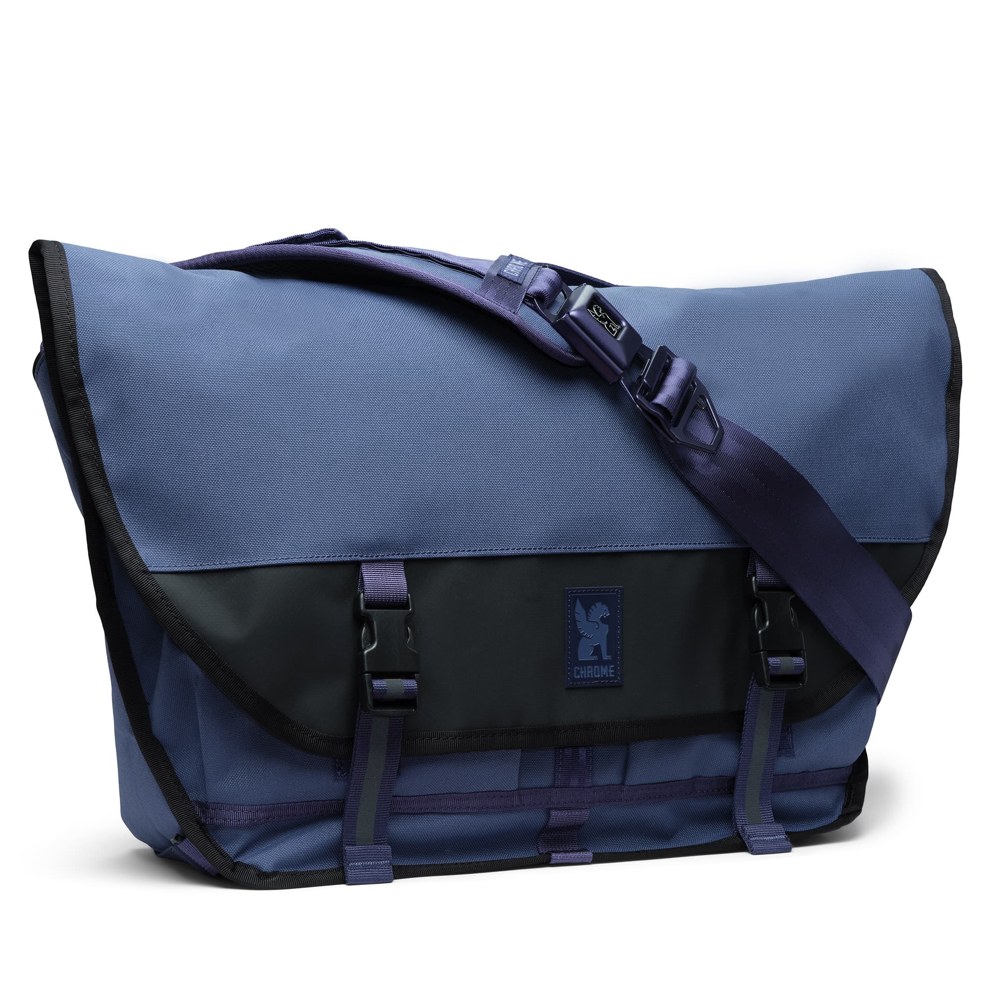 Citizen 24L Messenger - Image 9