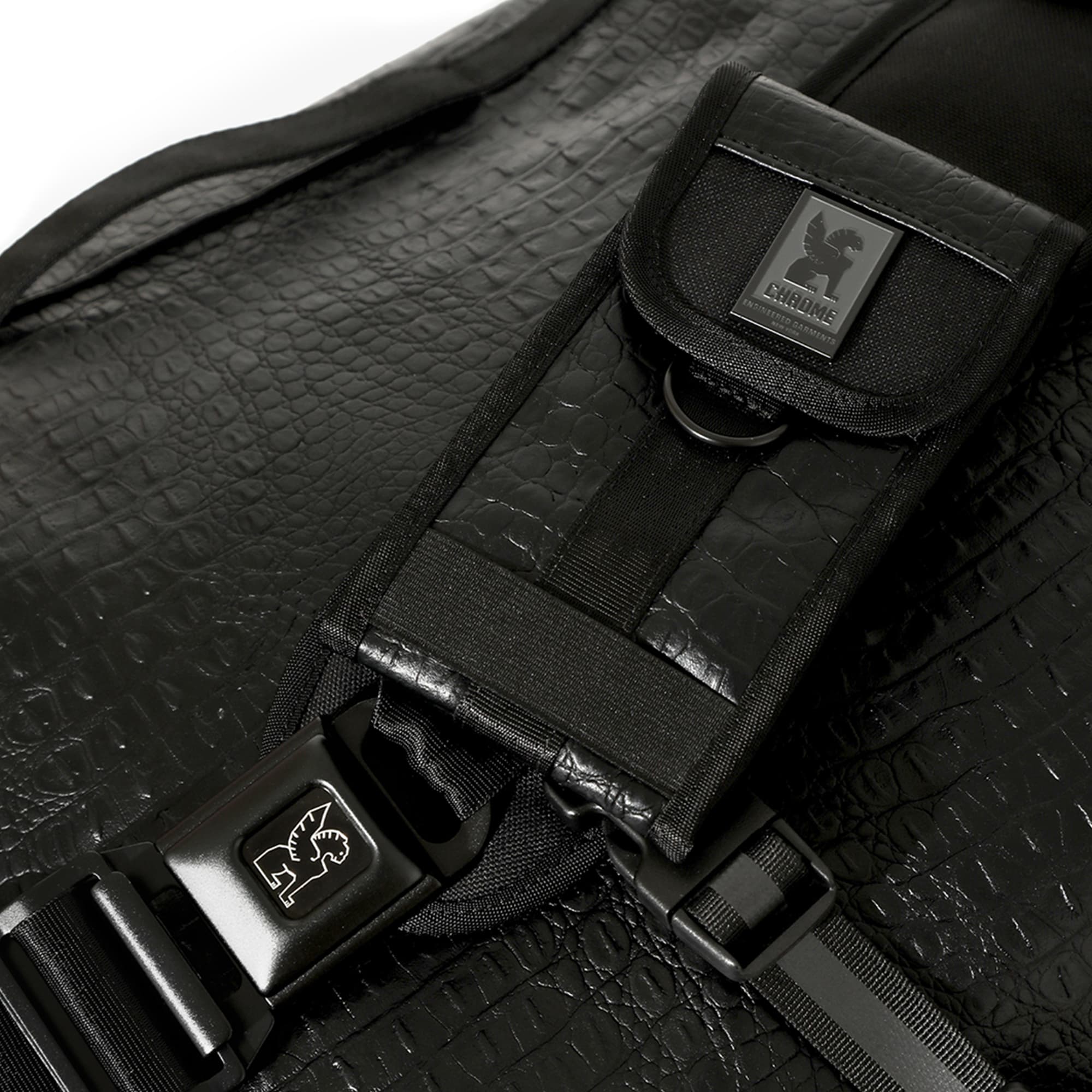 Citizen 24L Messenger EG Edition - Image 11
