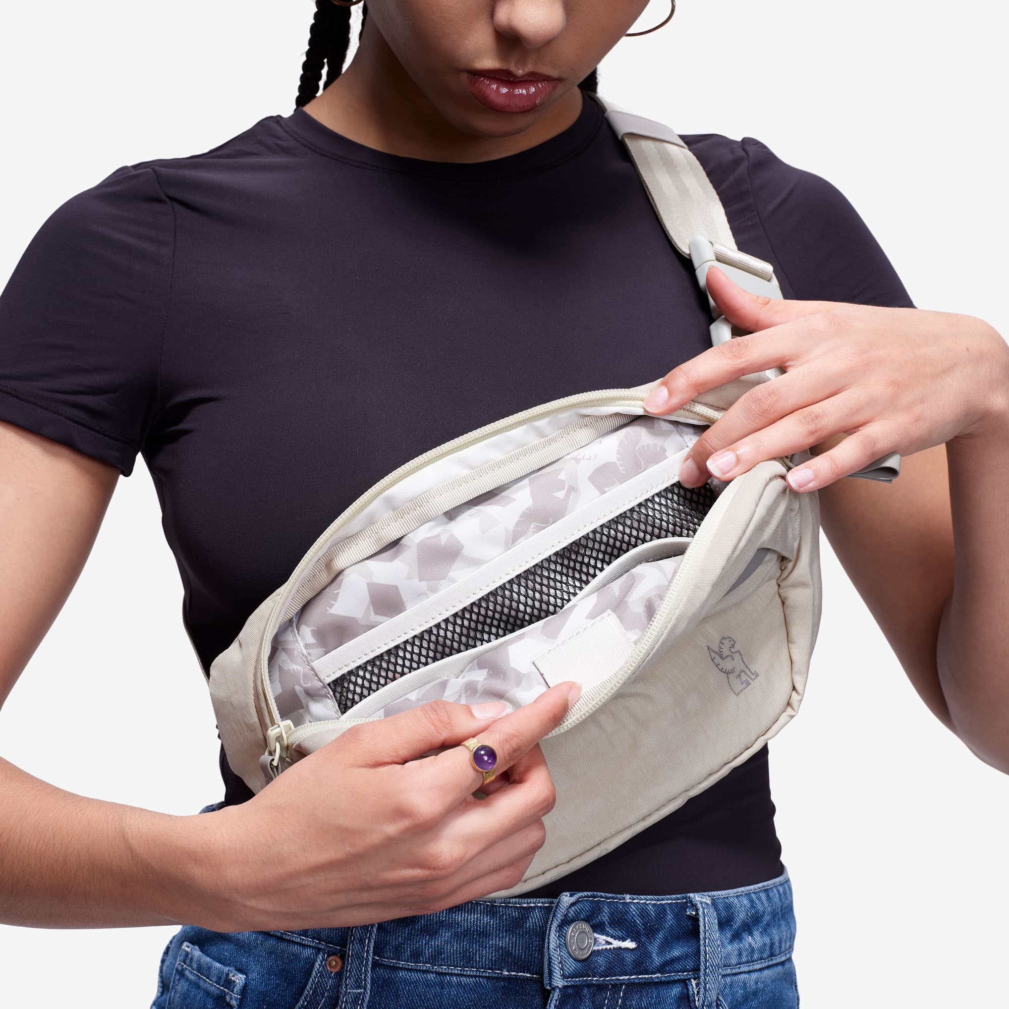 Sabin 6L Sling - Image 24