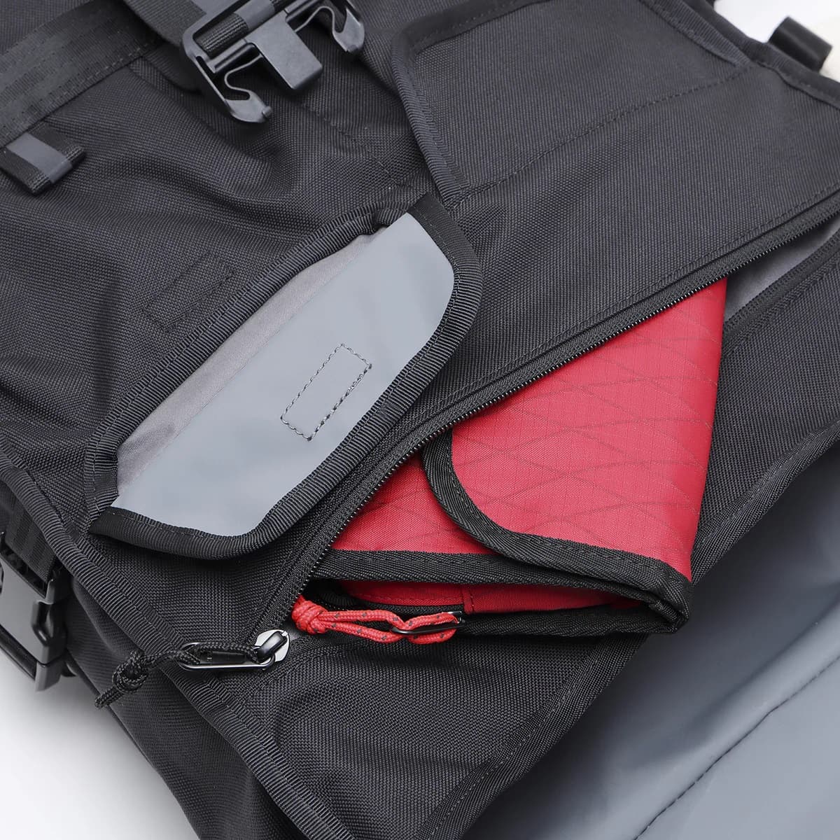 Warsaw 30L Pack - Image 15