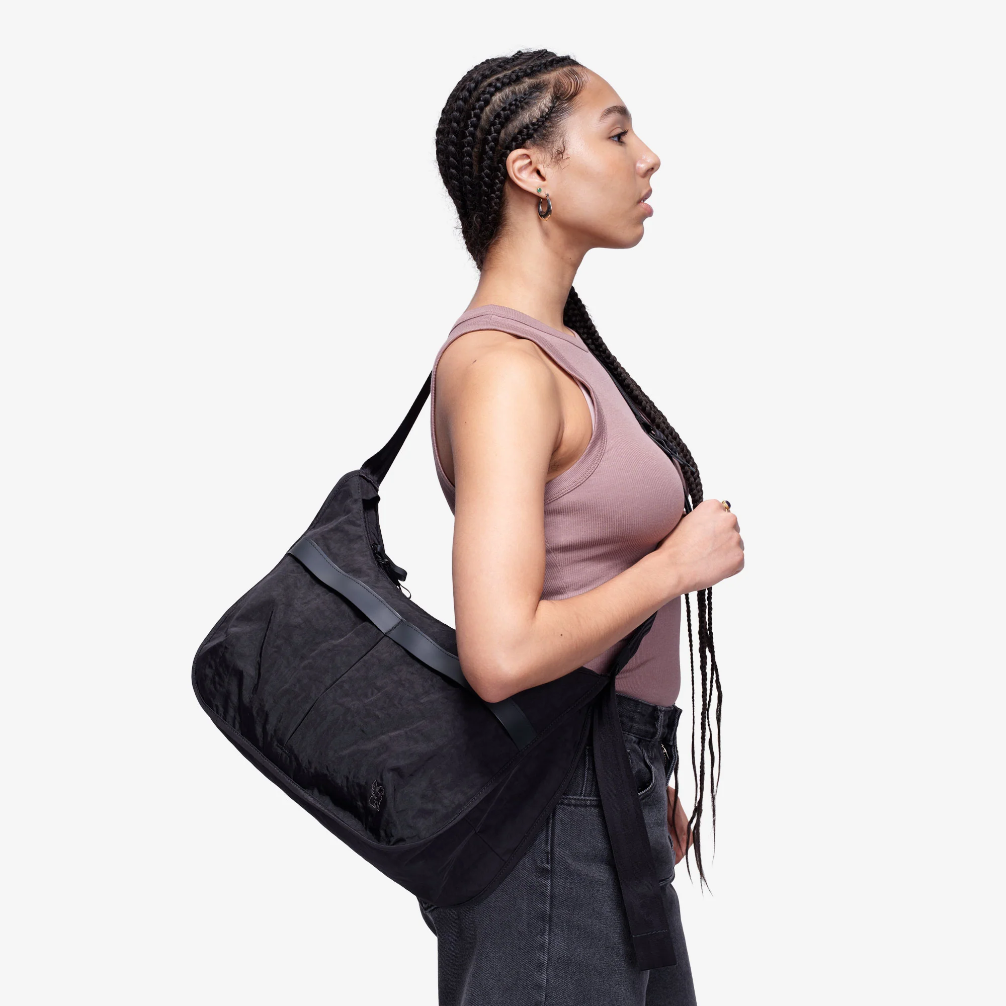 Yoyogi 14L Messenger - Image 18